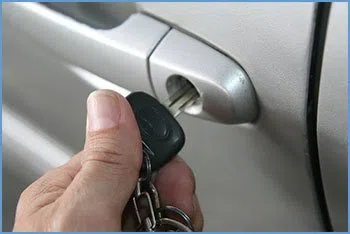 State Locksmith Services Denver, CO 303-729-3952 - 21-unlock-car